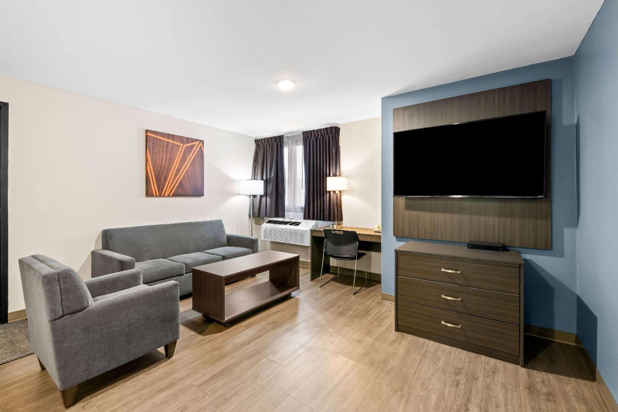 Howard Johnson By Wyndham Thunder Bay Eksteriør billede